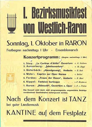 Plakat für das erste Bezirksmusikfest von Westlich-Raron 1933, auf gelbes Papier gedruckt, mit Bewilligungsmarke, 35 x 25 cm, Depositum Bezirksmusikverband Westlich-Raron.